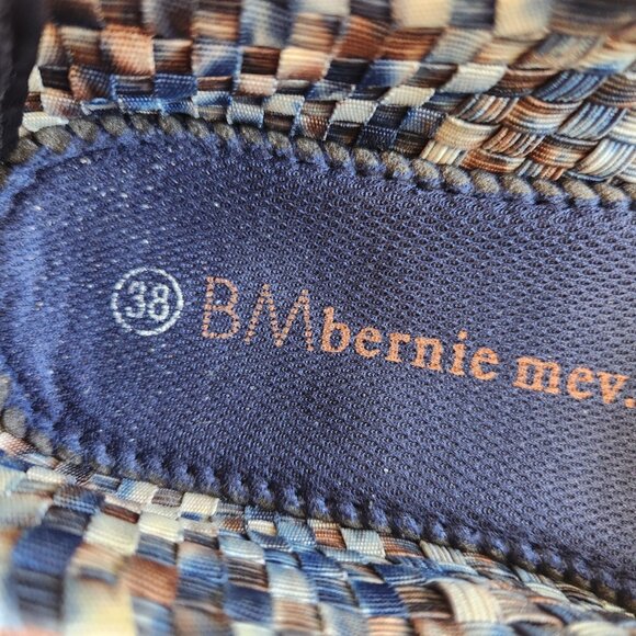 Bernie Mev European Slip-On Comfort Mary Jane Shoes Size EU 38 US 7-7.5 Grip - Picture 7 of 13